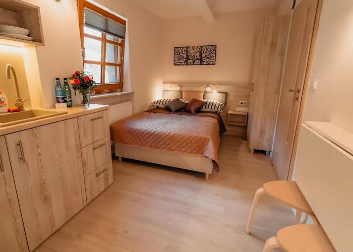 Goscinne NadrzecznaPensjonat